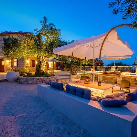 Romanatika Paxos By Dandelion Villa Gaios